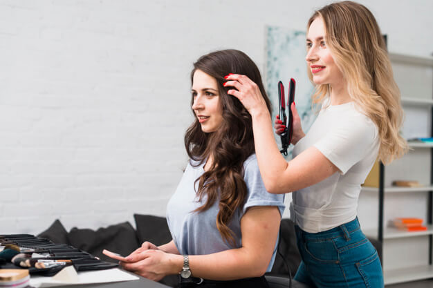 Career as a Fashion Stylist - The Ever-Evolving Role of a Fashion Stylist