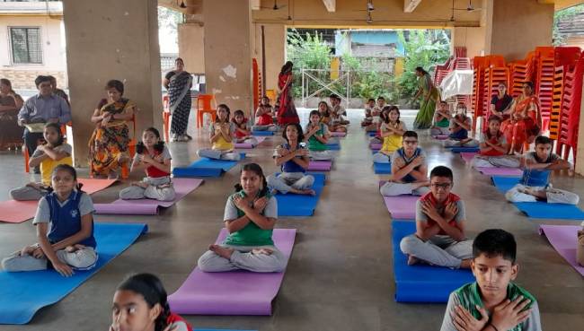School International Yoga Day celebration 2022 | Saraswati School Rabodi in Thane