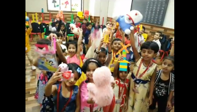 Children's Day Celebration in Saraswati Vidyalaya Thane