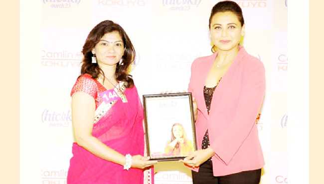 Felicitation of our Teachers by Rani Mukerji