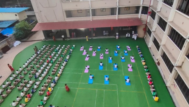International Yoga Day (2023-2024) | Saraswati School Rabodi in Thane
